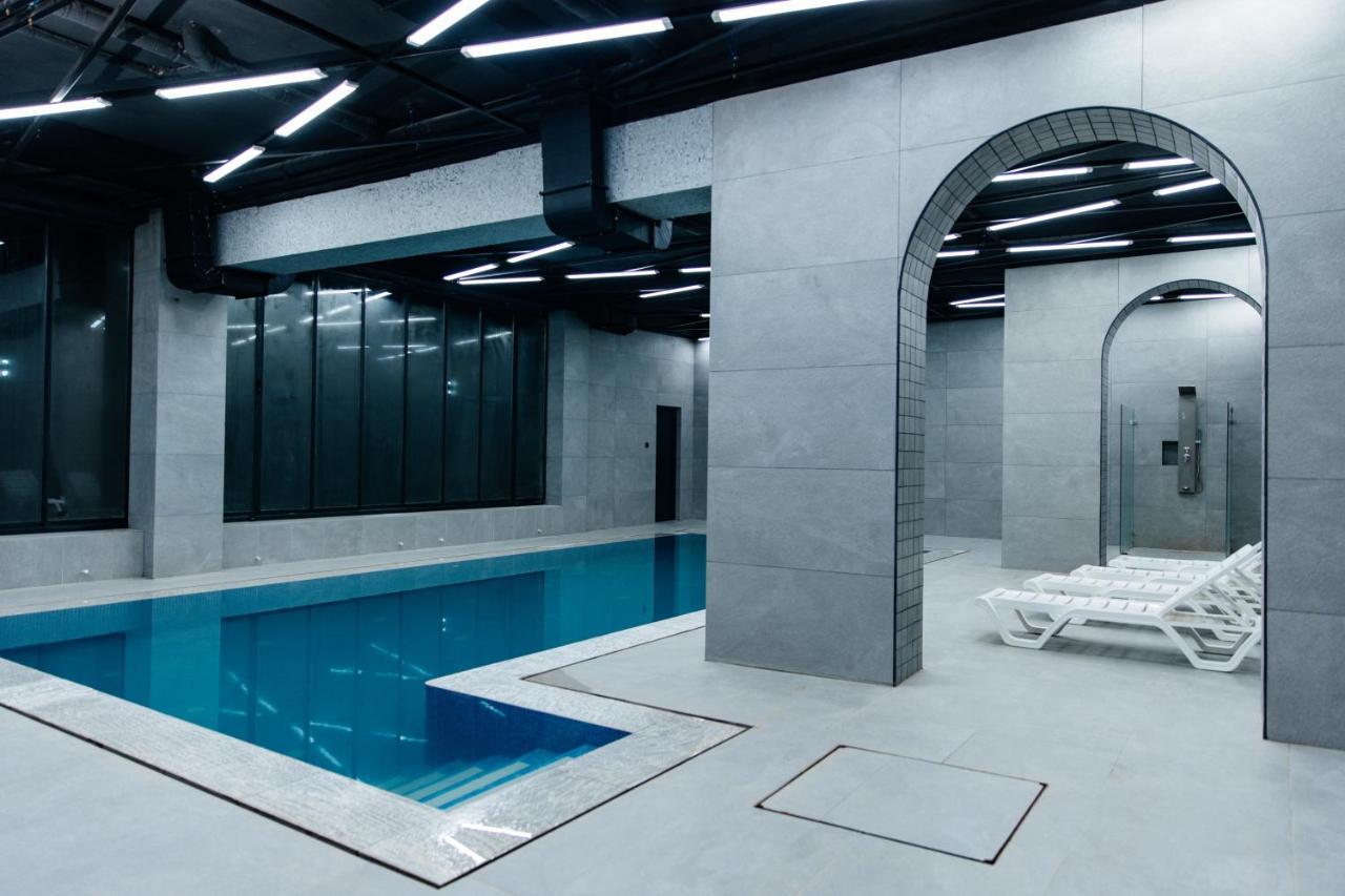 فندق نمنغانفي  Shedevr Plaza المظهر الخارجي الصورة